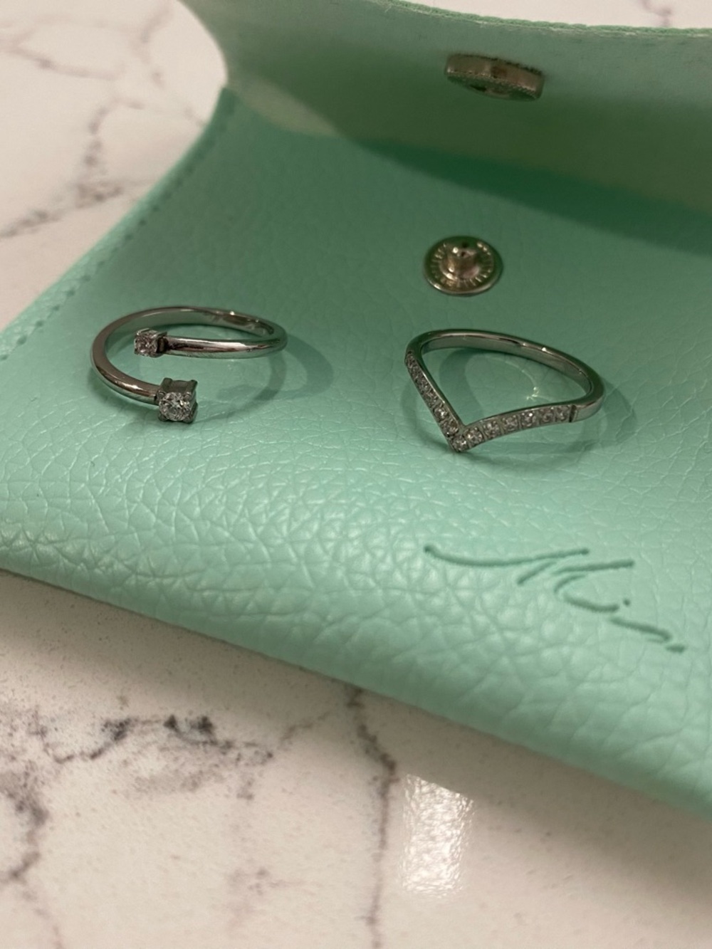 2 Mia Bijoux stainless steel rings